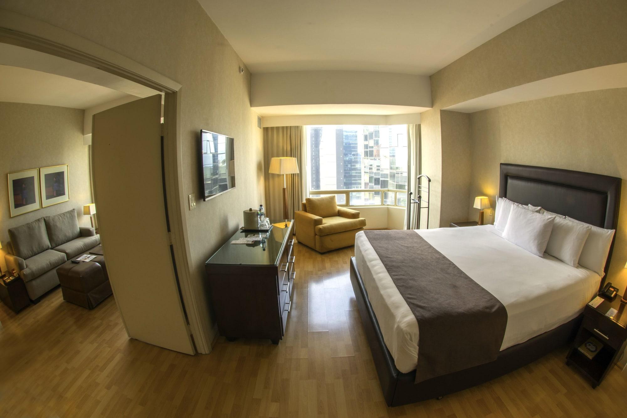 Clarion Suites Guatemala City Exterior foto Suite at the hotel