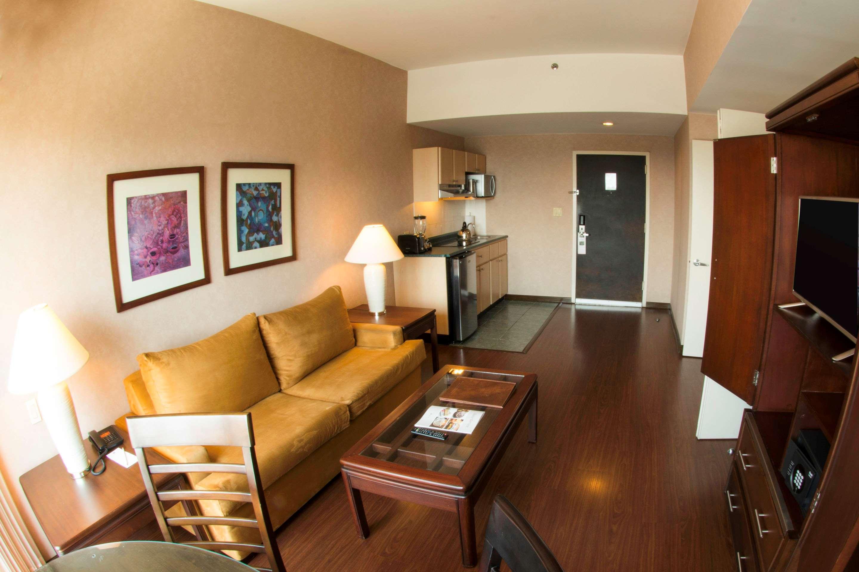Clarion Suites Guatemala City Exterior foto A typical one-bedroom apartment