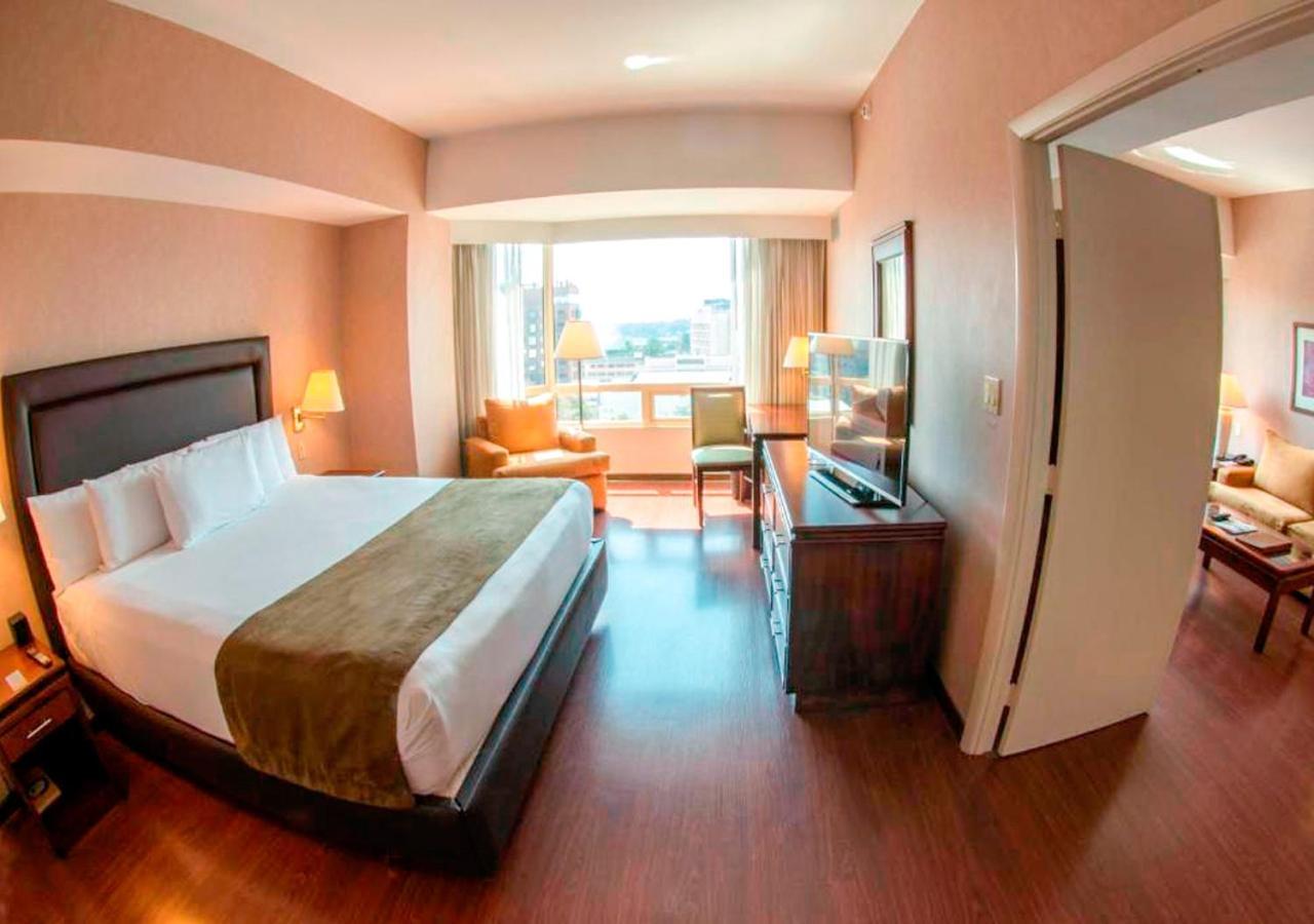 Clarion Suites Guatemala City Exterior foto Suite